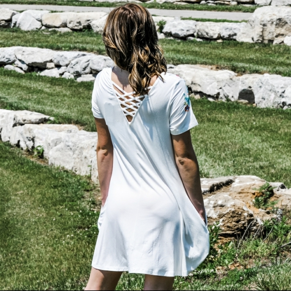 RELISTEDVery J embroidered strappy tee shirt dress - Picture 2 of 5
